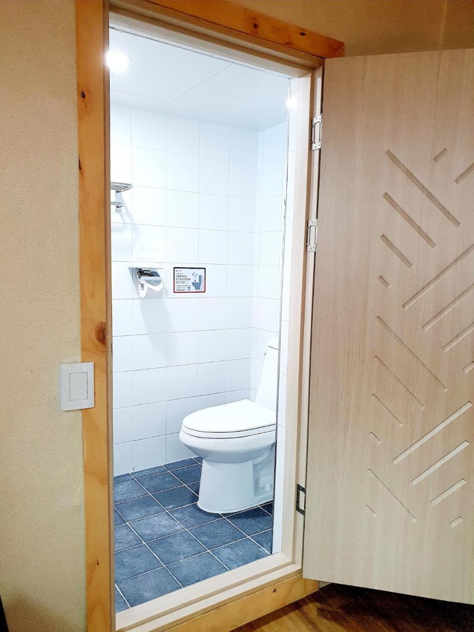 גנגנאונג Dal Garam Guesthouse מראה חיצוני תמונה